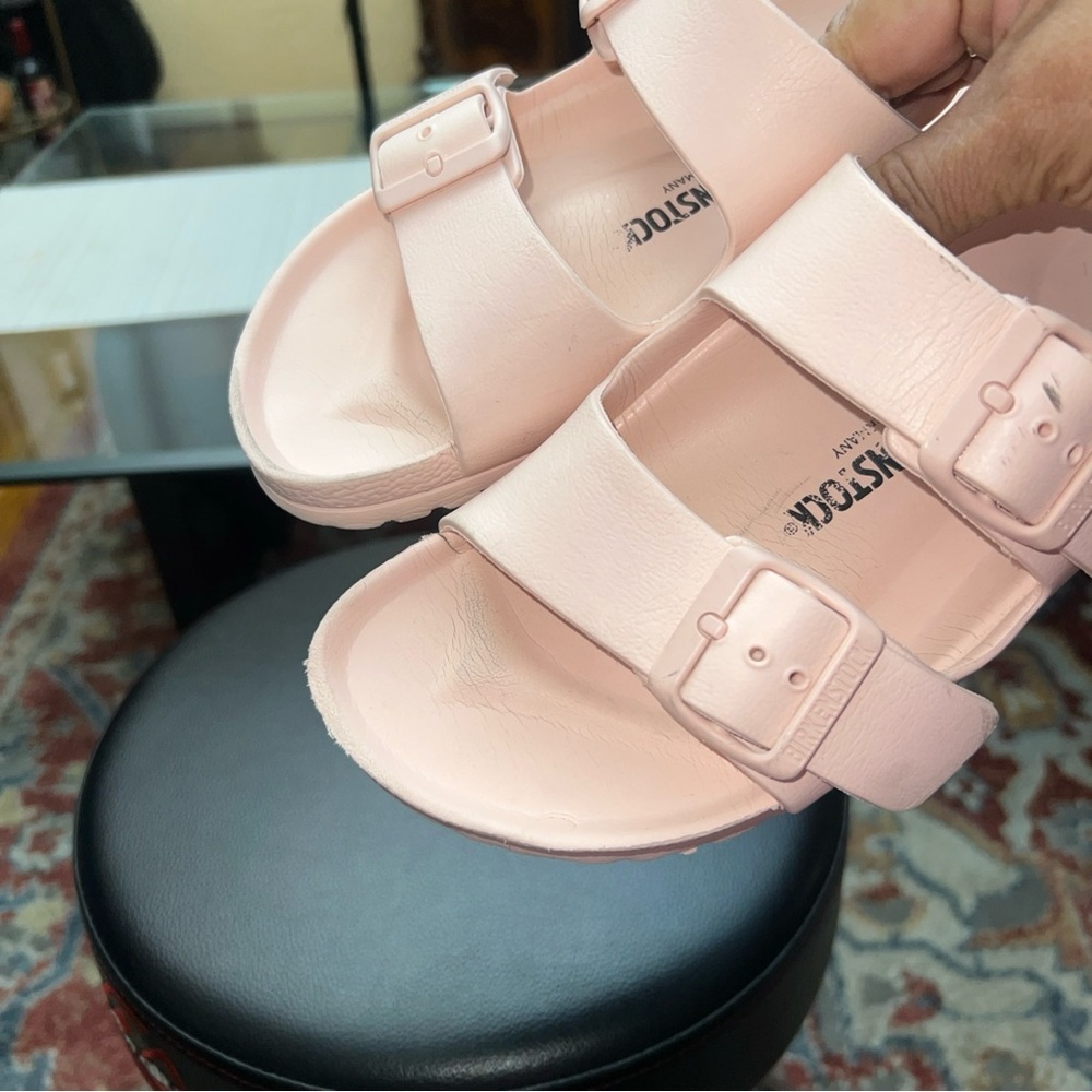 Birkenstock Arizona Light Pink Slides, size 37/7 - Picture 3 of 8
